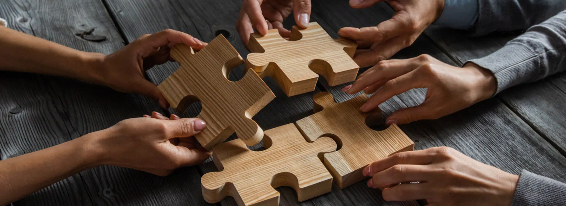 trabaja con nosotros